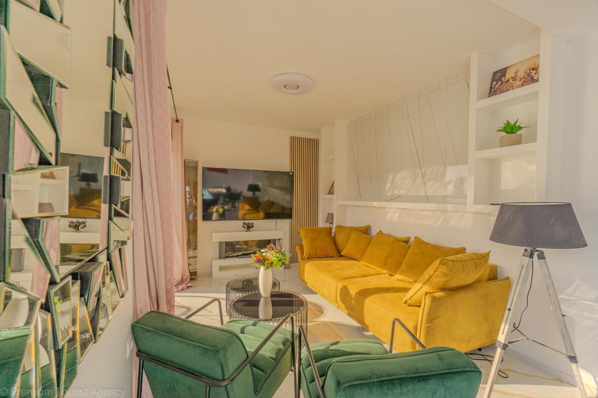 Ivica Super Comfortable, Newly Furnished Apartment In A Top Location Metajna Exteriör bild